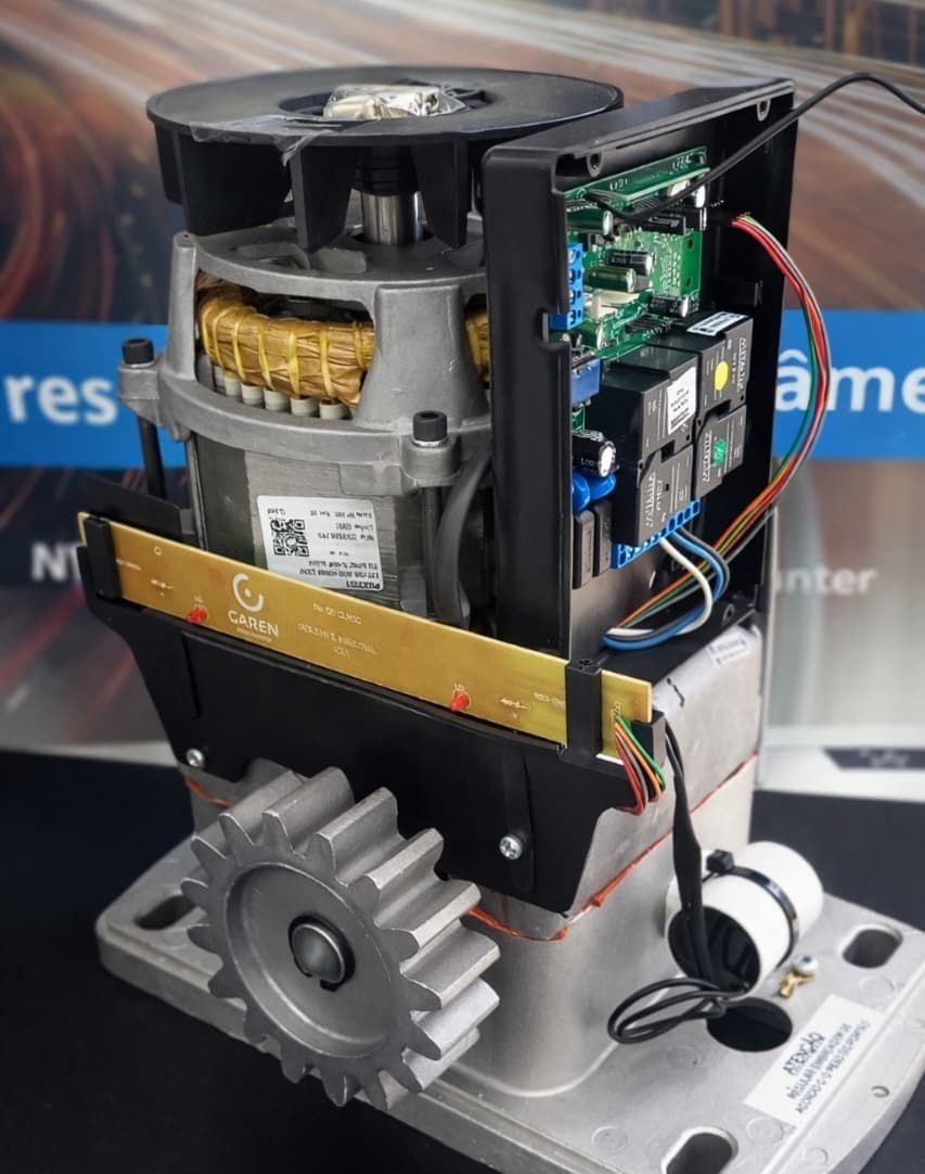 Foto conceitual da área de um portão eletrônico